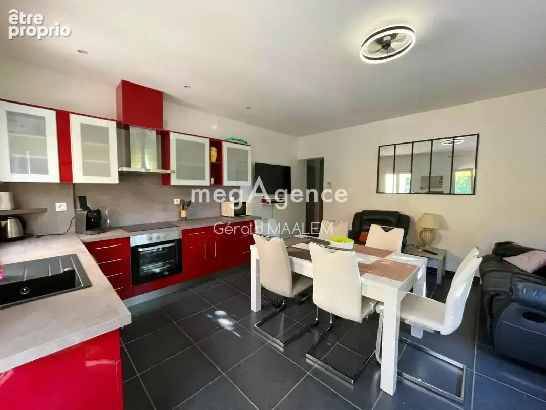 Maison de 350m² avec piscine à Régusse - photo 9