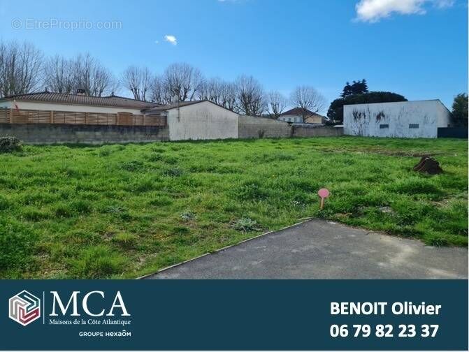 Terrain à SAINT-AUGUSTIN