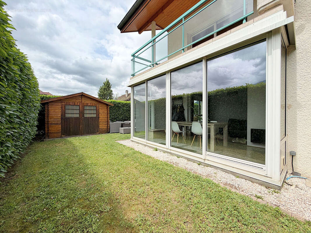 Appartement à SAINT-PIERRE-EN-FAUCIGNY