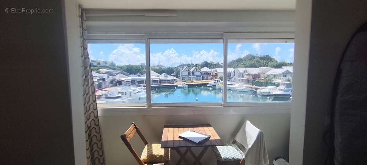 Appartement à POINTE-A-PITRE