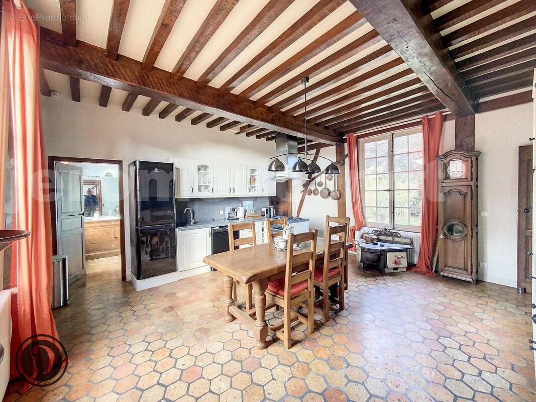 2170 BRETEUIL - Maison à BRETEUIL