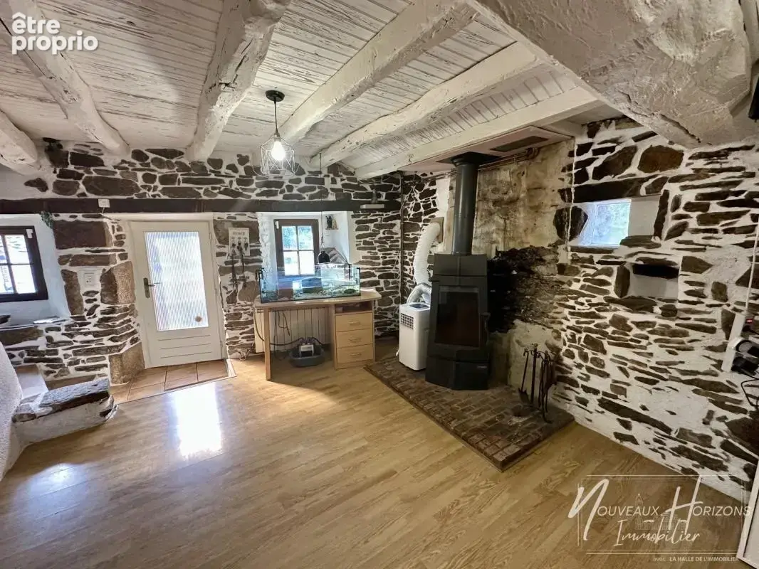 Maison 86 m² à Chaillac-Sur-Vienne  - photo 2