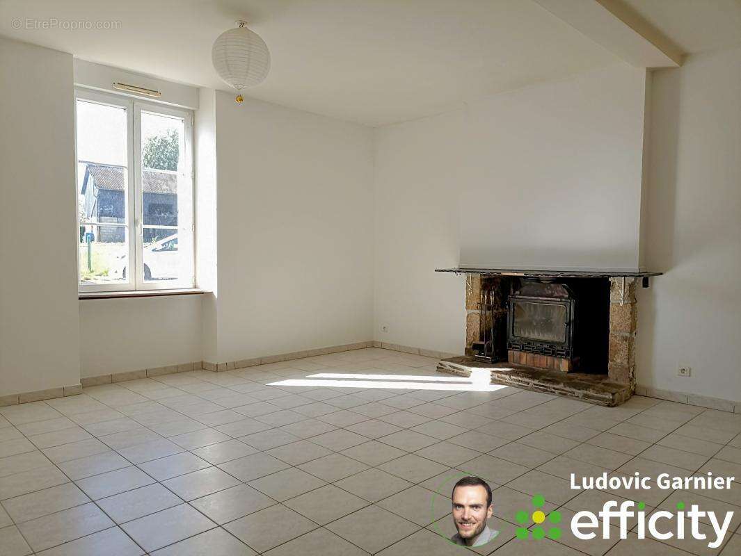 Maison à LE TEILLEUL