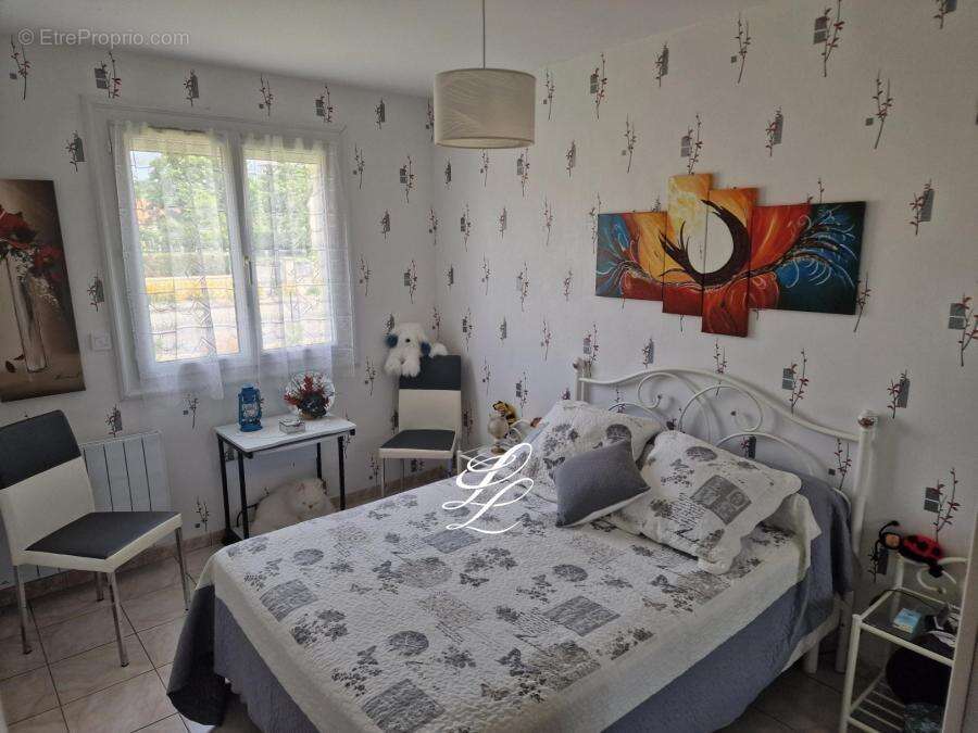 Maison à SAVIGNE-L'EVEQUE