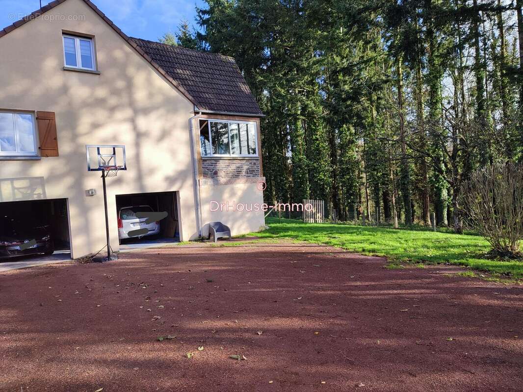 Maison à LE BENY-BOCAGE