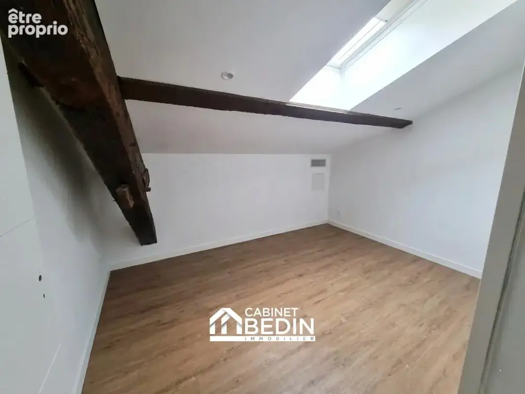 Maison 4 pièces 153 m² à vendre à Fargues-Saint-Hilaire (33370) - photo 8
