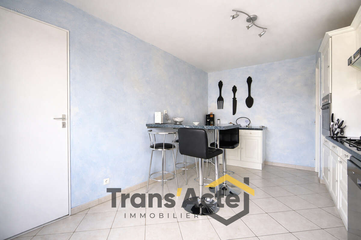 Plain-pied individuel avec garage - photo 8