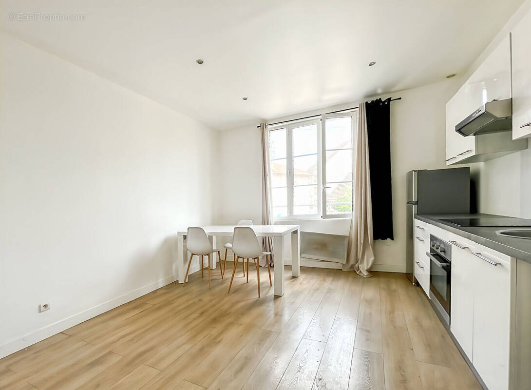 Appartement à MELUN