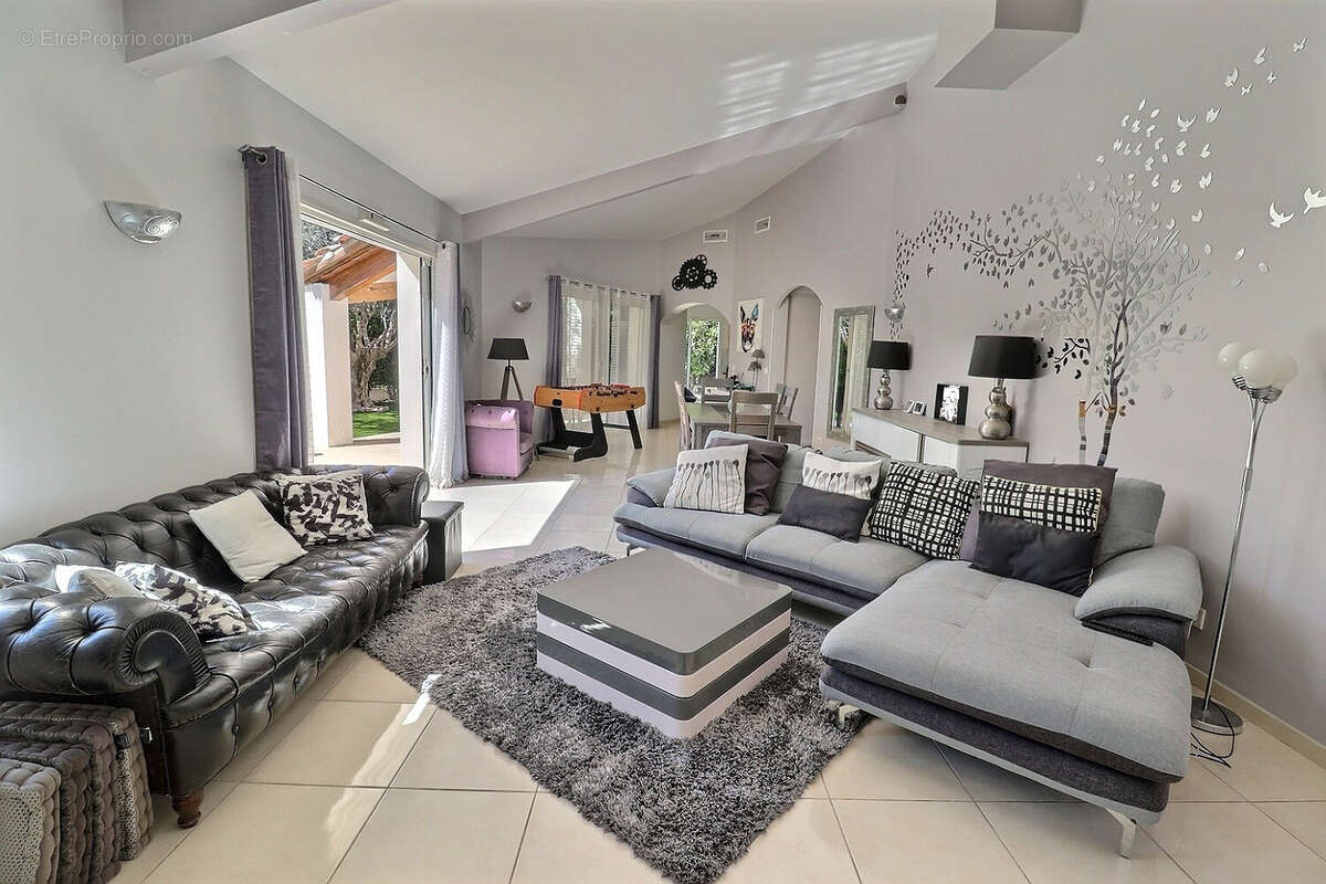 Maison à MAS-DE-LONDRES