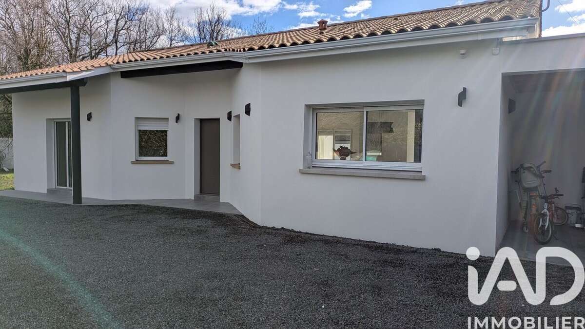 Photo 8 - Maison à SAINT-JEAN-D'ILLAC