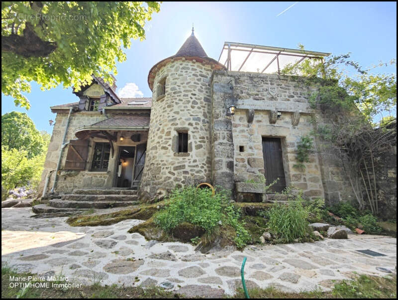 Maison familiale + dépendances à Saint Eloi en Creuse - photo 57