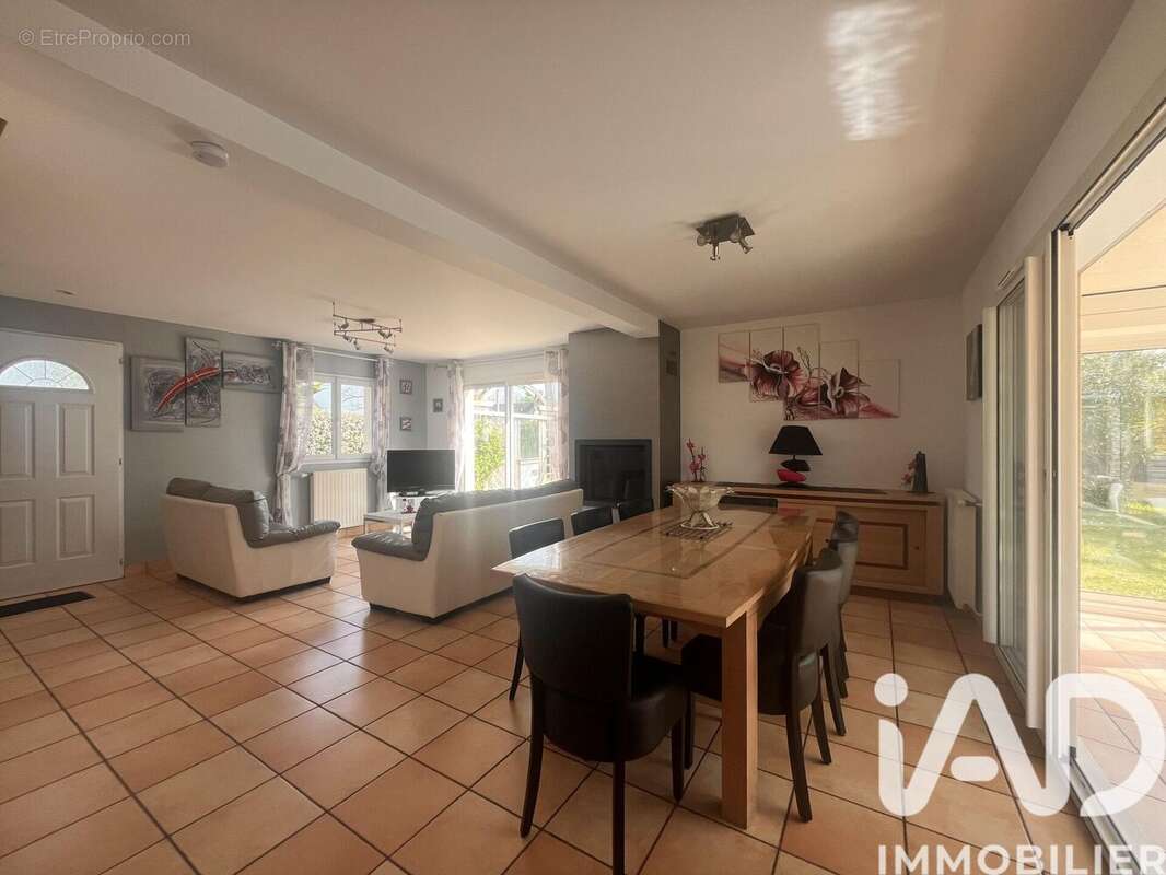 Photo 2 - Maison à PLOUHINEC