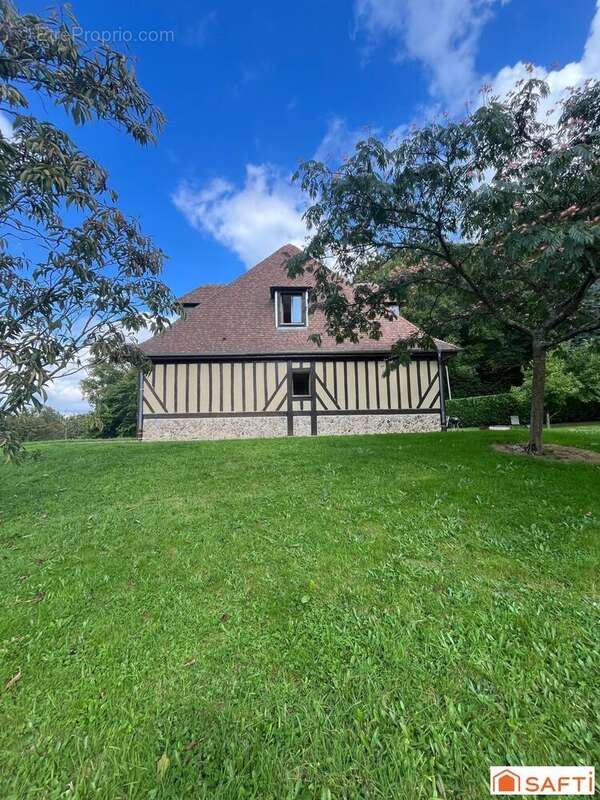 Maison 159 m² à Quetteville  - photo 2