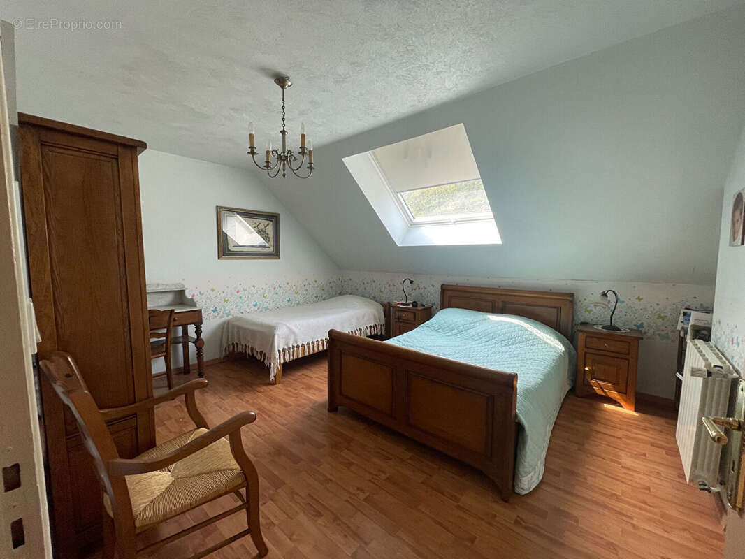 Maison à VILLARS-SOUS-DAMPJOUX