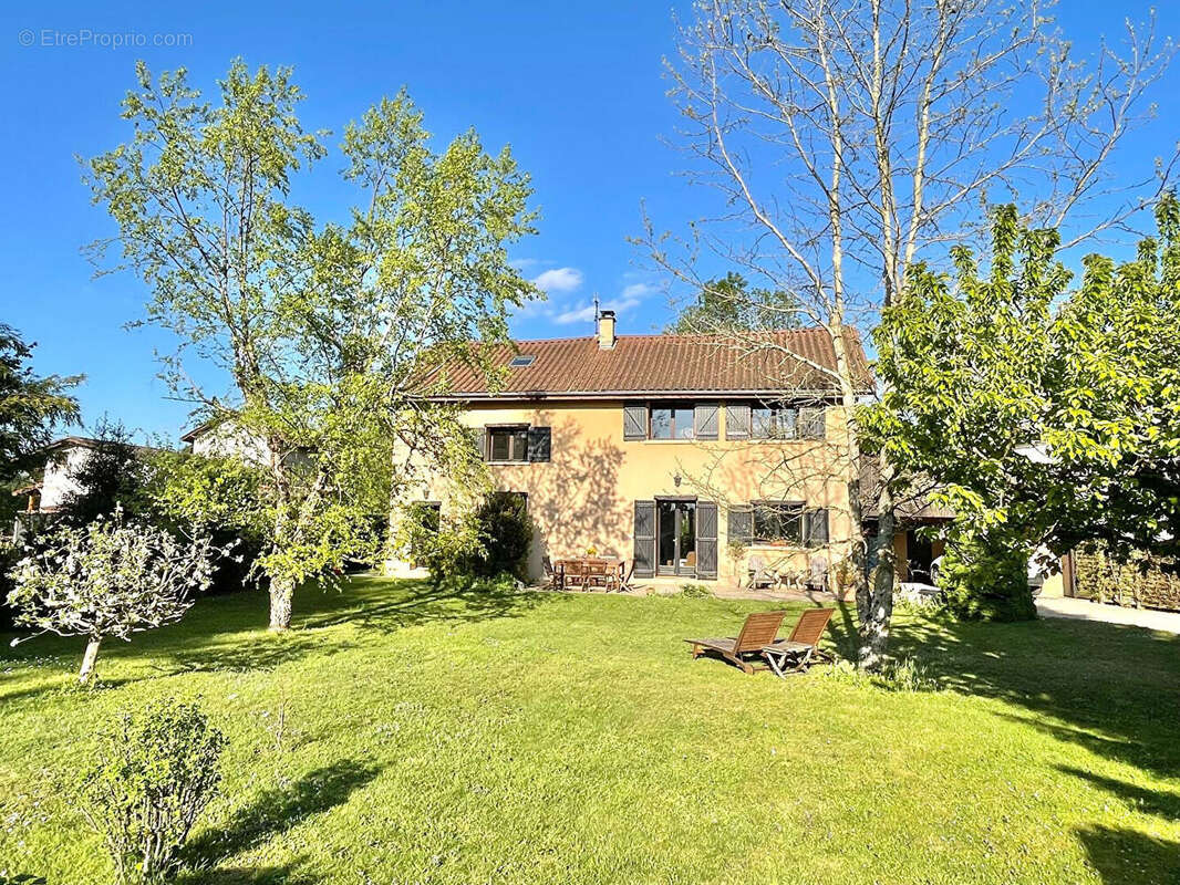 Maison à RUY