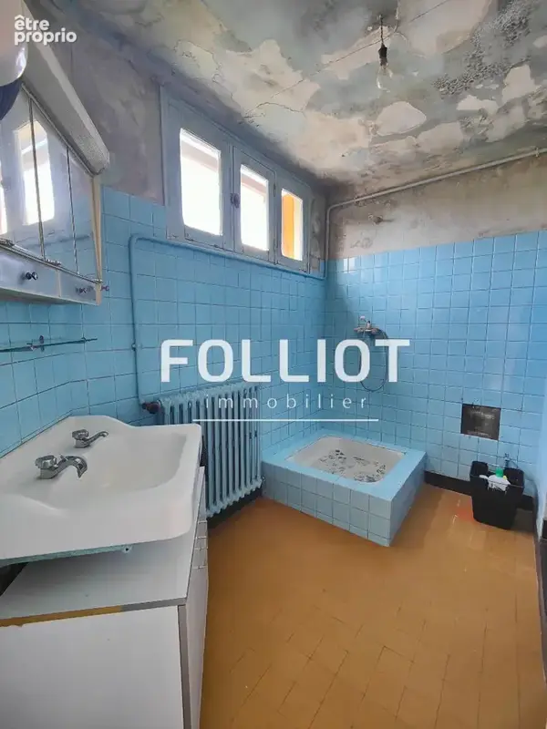 A VENDRE Maison Saint-lo 6 pièce(s) 150 m2 - photo 12