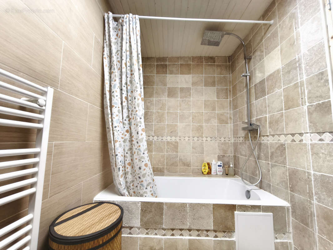 Maison à CESSENON-SUR-ORB