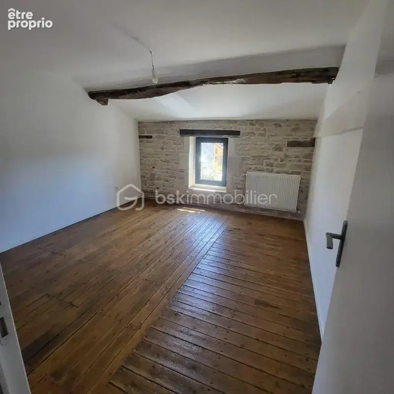 Maison/Villa 175M² Rénovée, terrain et grange 5MIN de Sauzé Vaussais - photo 5