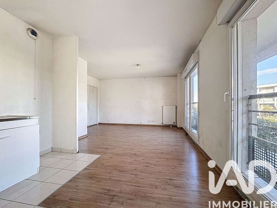 Photo 4 - Appartement à LE BLANC-MESNIL