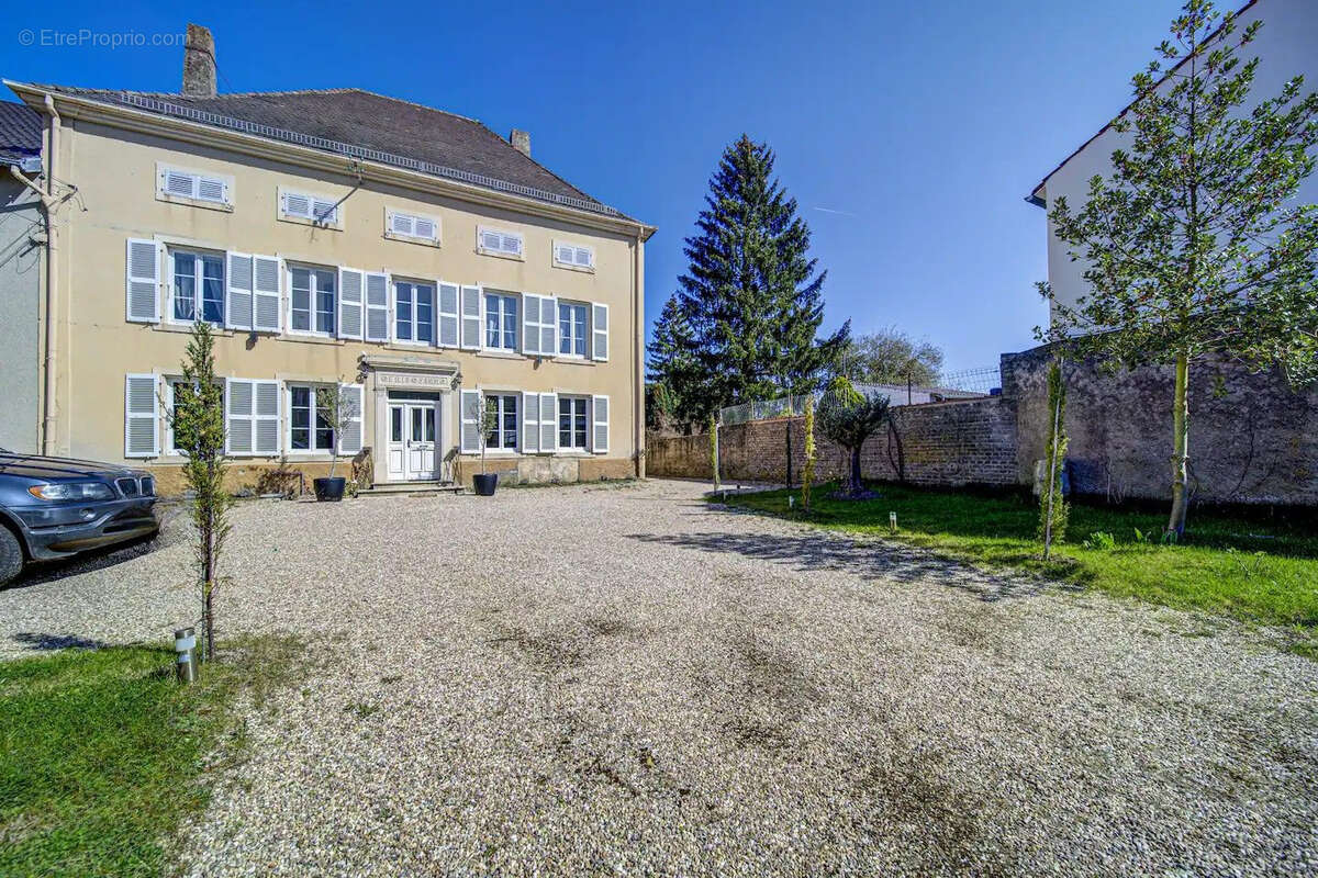 Maison à FAMECK