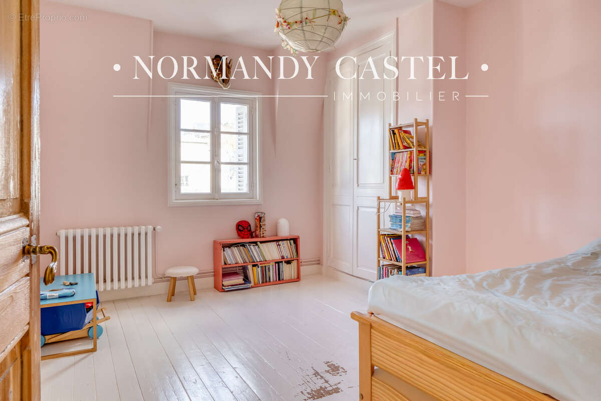 Maison à TROUVILLE-SUR-MER