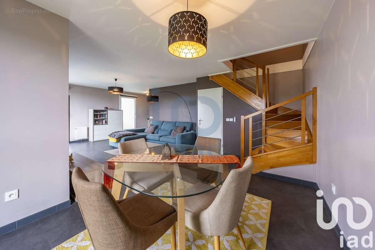 Photo 4 - Appartement à MOISSY-CRAMAYEL