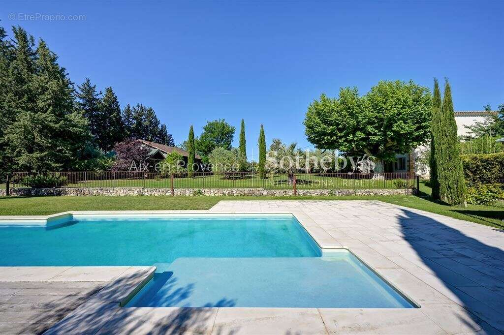 Maison à AIX-EN-PROVENCE