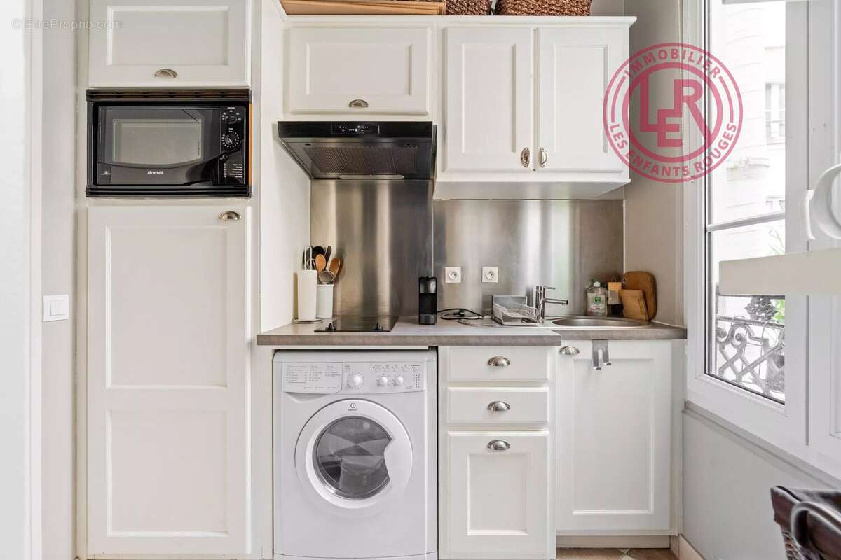 Appartement à PARIS-7E