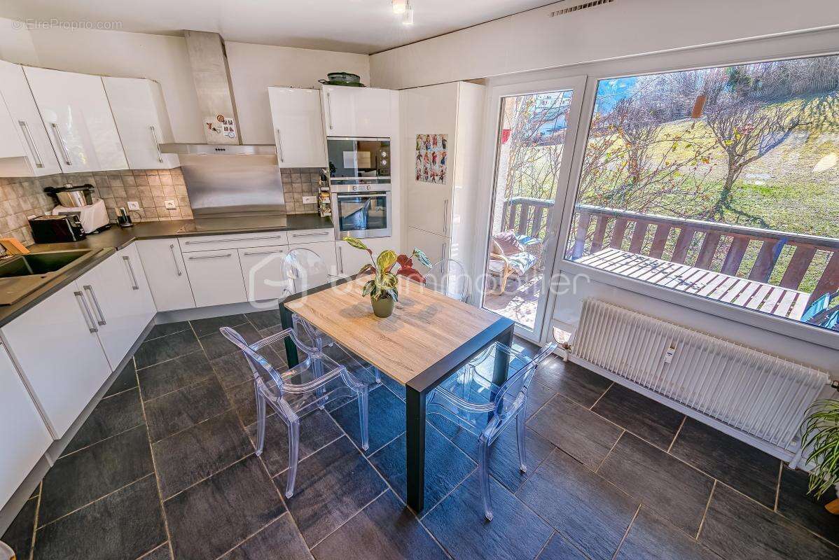 74170 - saint gervais les bains - appartement 82m2 - 2 chambres - proche centre et télécabines - traversant, lumineux, calme - photo 4