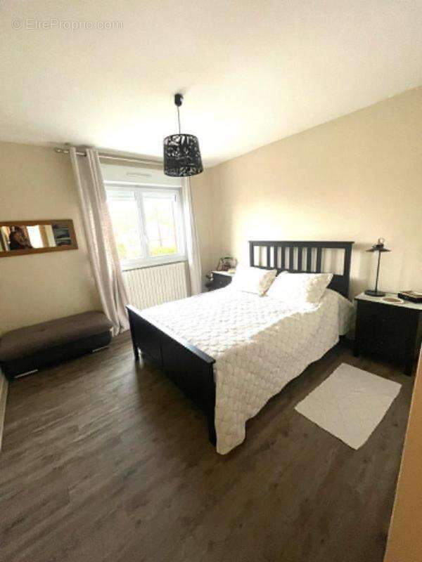 Maison 120 m² à Coucy-Le-Chateau-Auffrique  - photo 4