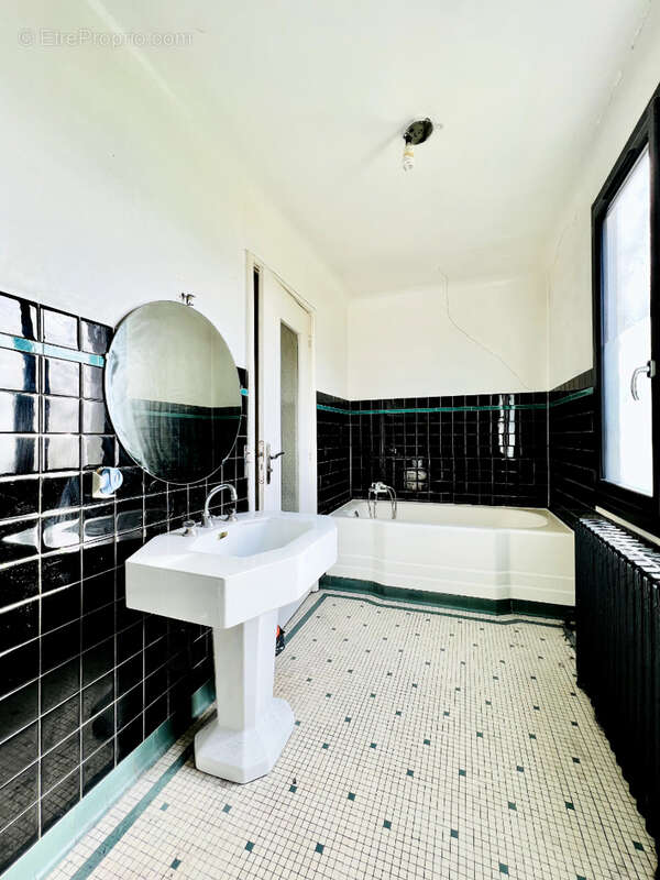 Maison à IVRY-SUR-SEINE