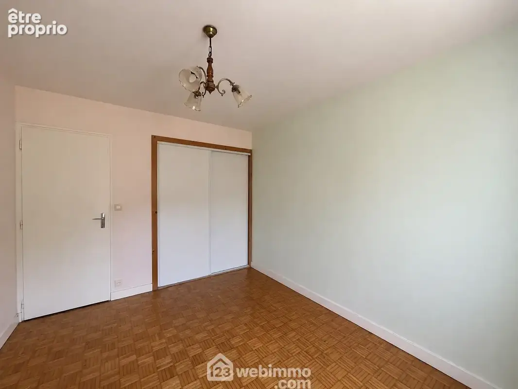 Maison 5 pièces 98 m² à vendre à Plouaret (22420) - photo 9