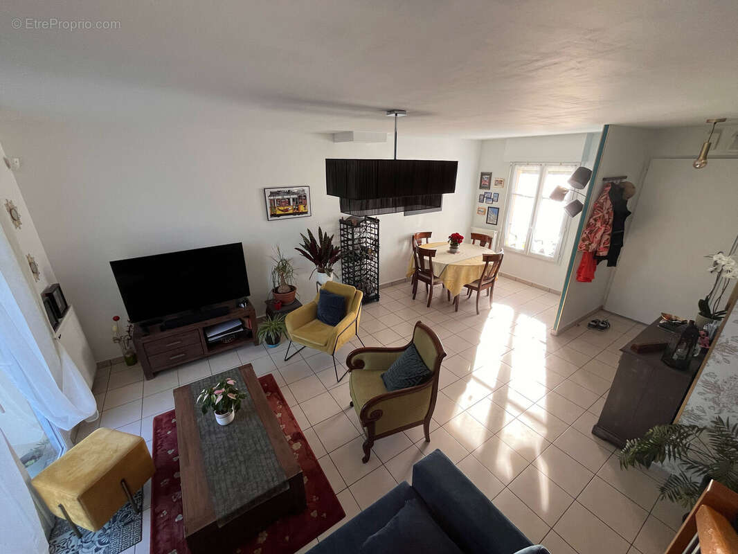 Maison à PLAISIR