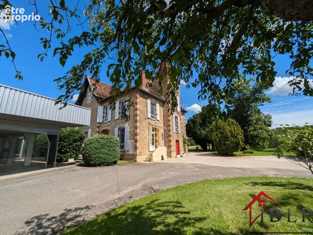 Maison individuelle avec 2 hectares de terrain, piscine, han - photo 7