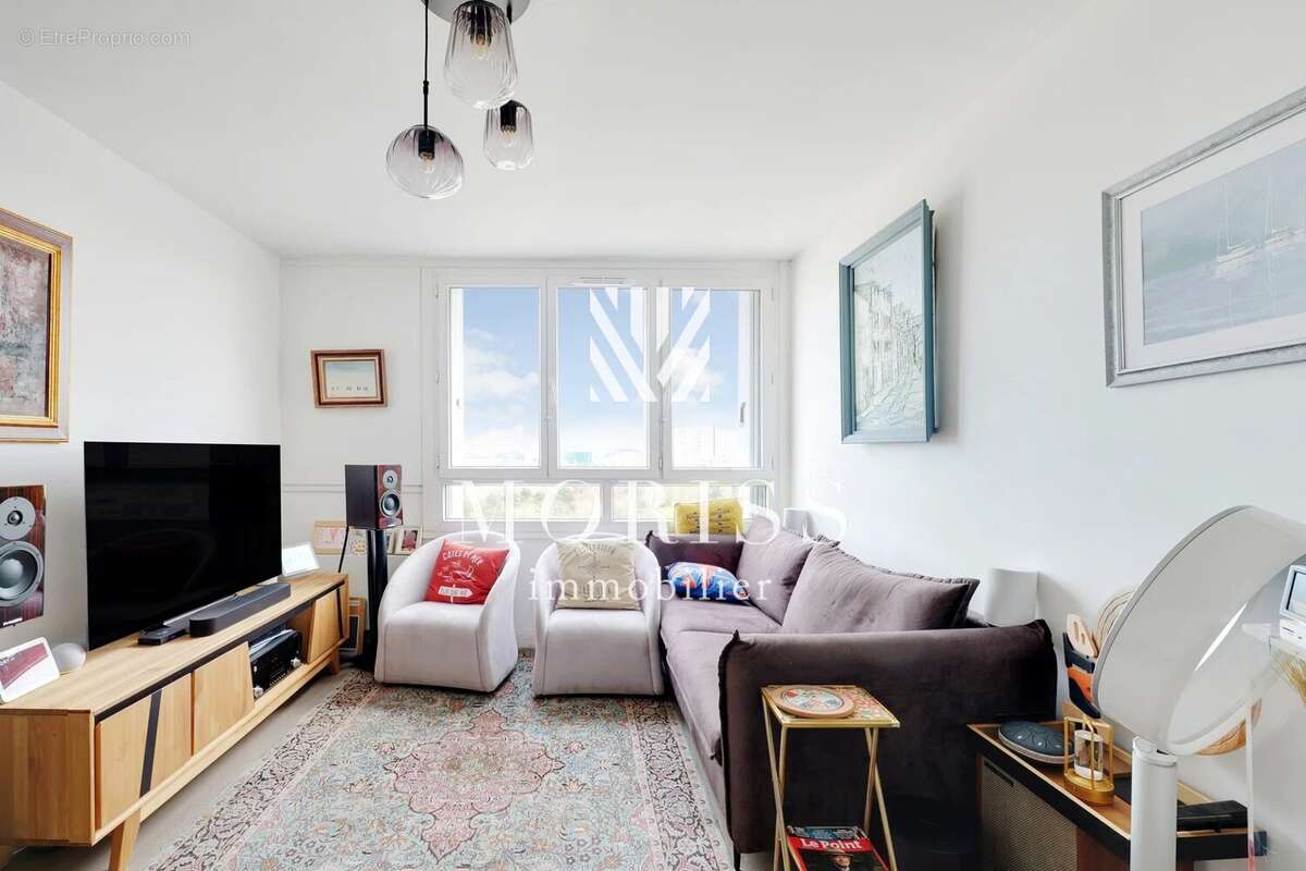 Appartement à ISSY-LES-MOULINEAUX