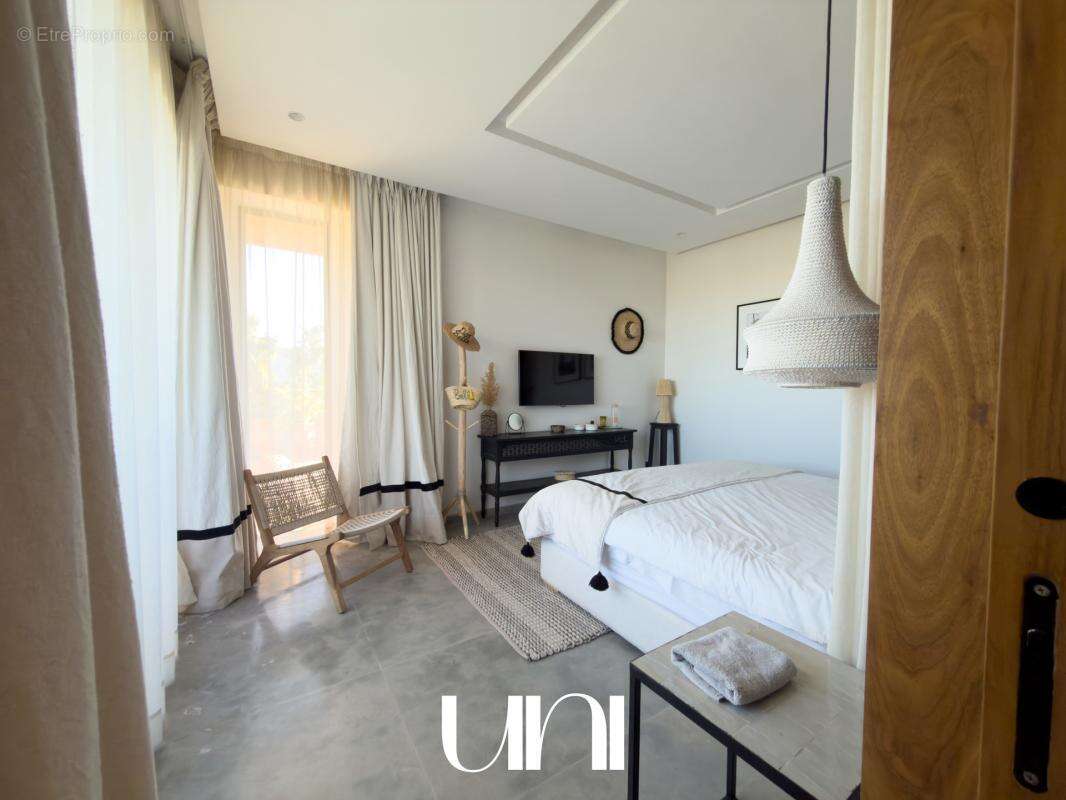 Maison à MANO