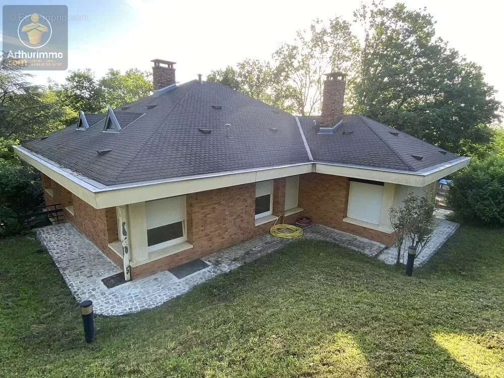 Maison à SAINTE-RUFFINE