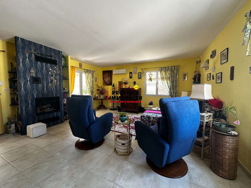 Maison 149 m² à Taulignan  - photo 6