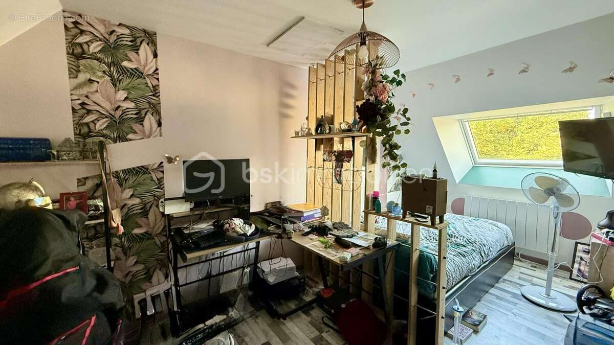 Maison à CHAMPSECRET