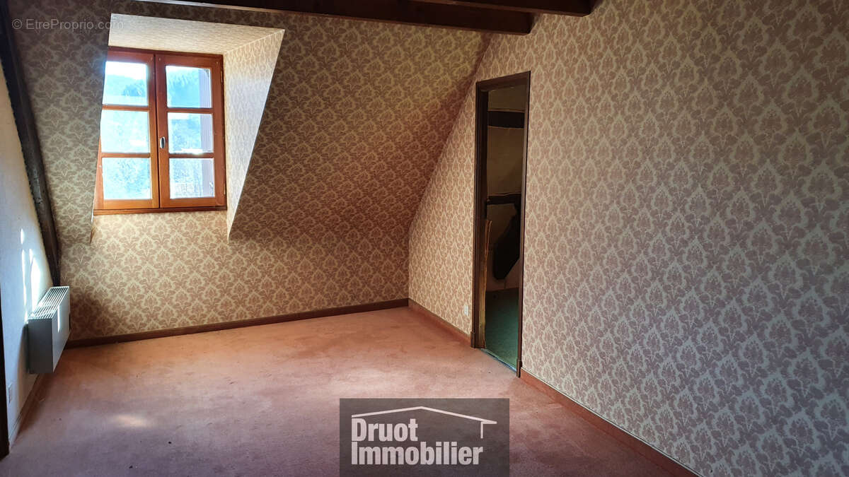 Appartement à SAINT-GENIEZ-D'OLT