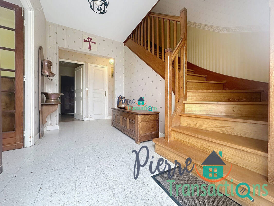 Maison à SAINT-MAURICE-D&#039;ETELAN