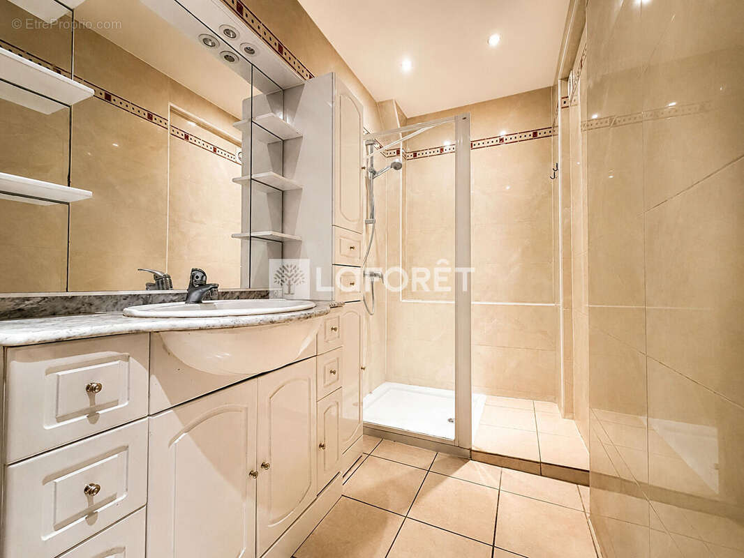 Appartement à PARIS-13E