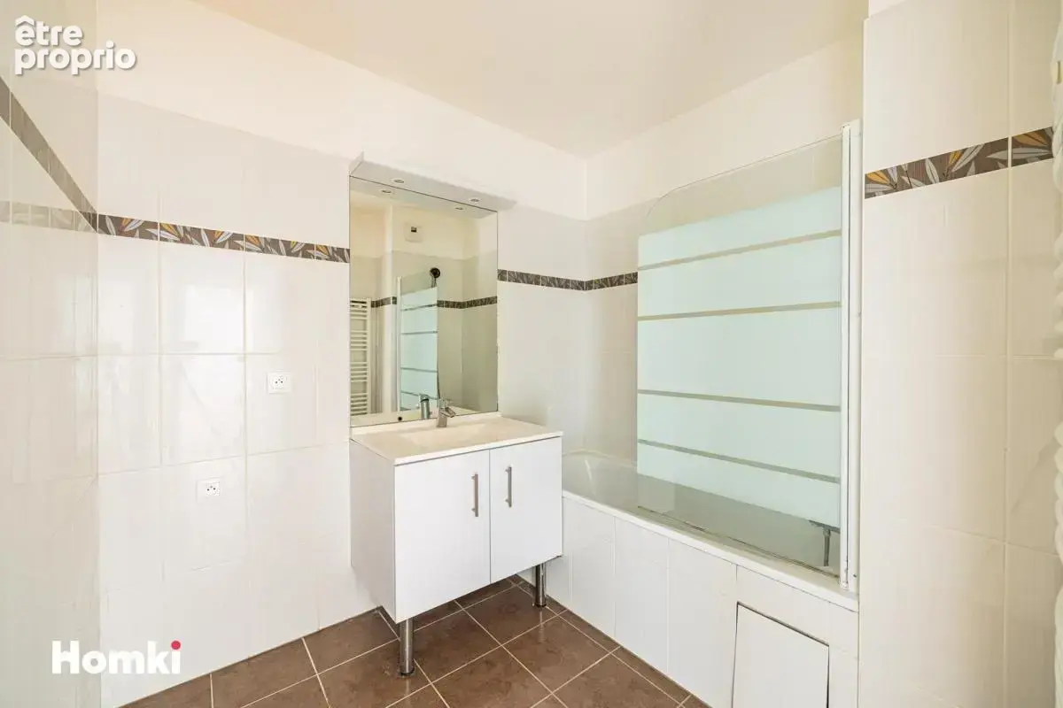 Appartement T3 de 55 m² à Clichy 92110, Rue Poyer - photo 12