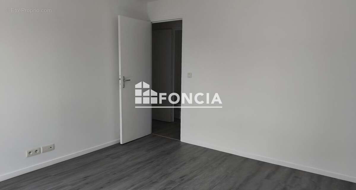 Maison familiale de 3 chambres à Nemours – Quartier calme et recherché - photo 5