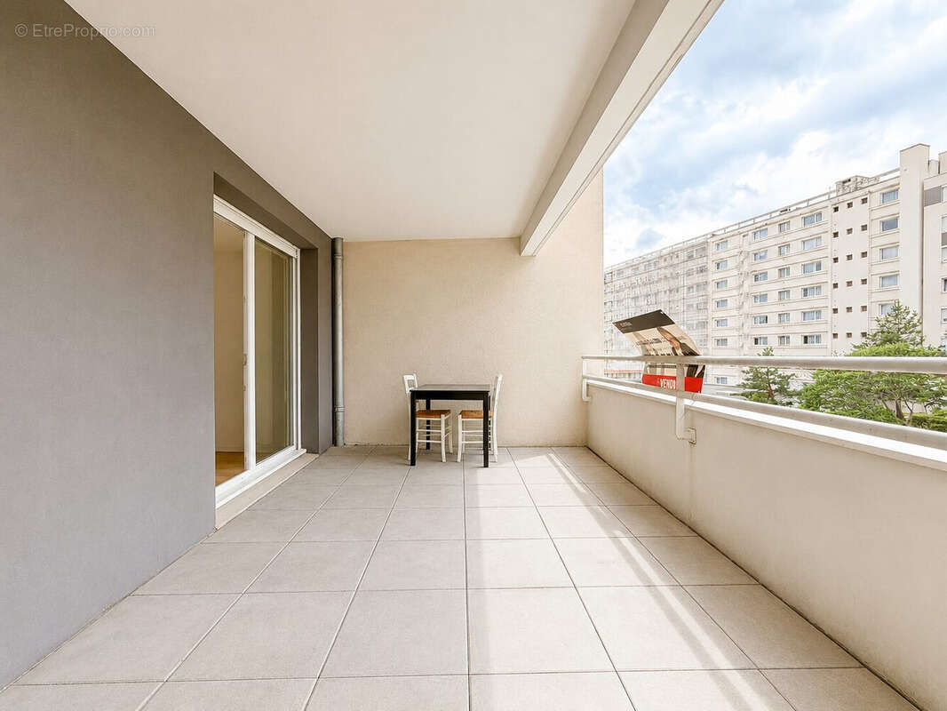Appartement 51 m² à Clermont-Ferrand  - photo 3