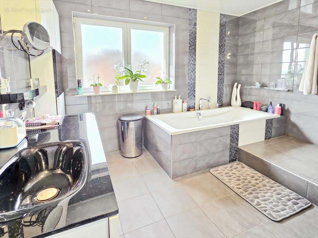 Maison à ONNAING
