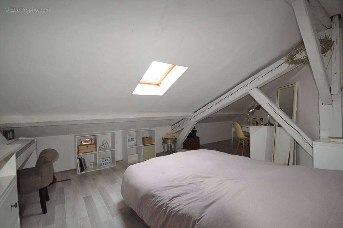 Appartement à AIX-LES-BAINS