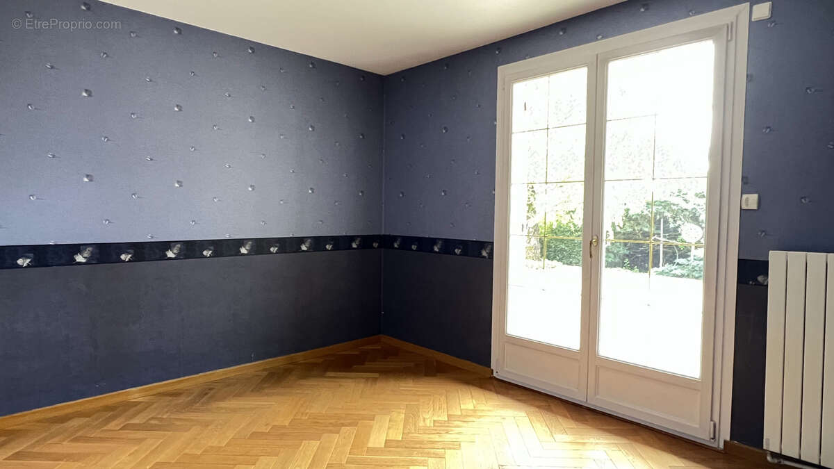 Maison à LADOIX-SERRIGNY