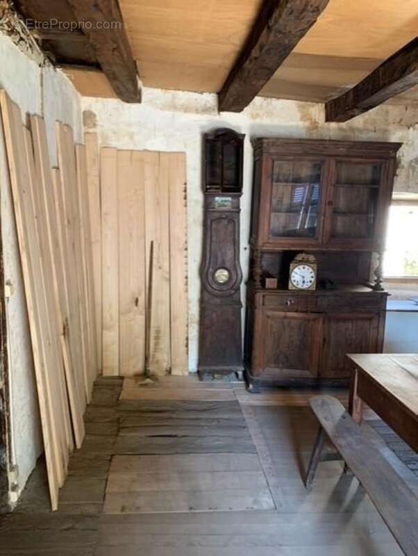 Une affaire: Belle maison de Vigneron Vallée du Lot à rénover - photo 5