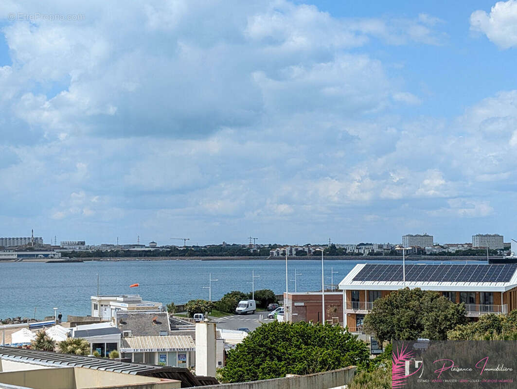 La rochelle quartier les minimes  - vue port de plaisance - photo 4